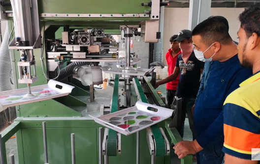 آلة طحن صينية الميلامين الأوتوماتيكية من Shunhao